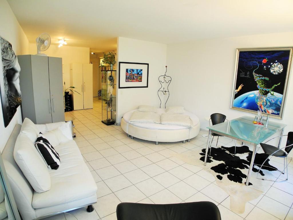 Apartment Irene room 1